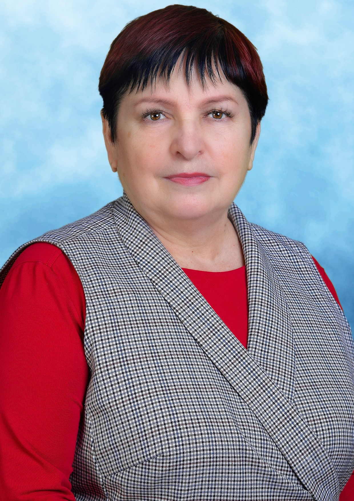 Белокур Нина Сергеевна.
