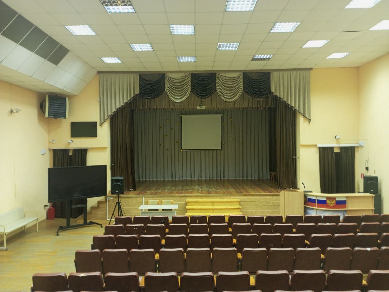 Изображения кабинета.
